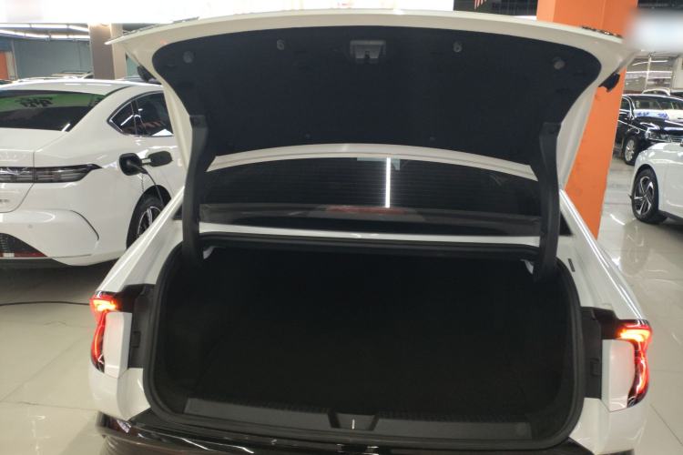 Used Wuling Xingguang 2023 150 Advanced Edition
