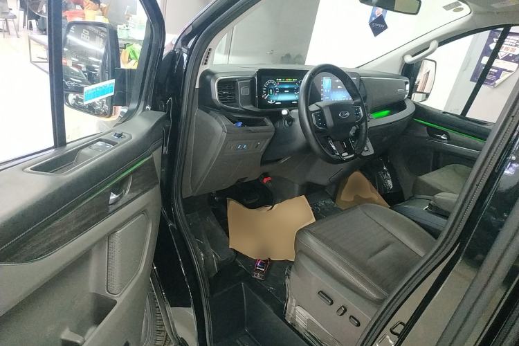 Used Ford Tourneo Custom 2023 2.0T Automatic Prestige Edition