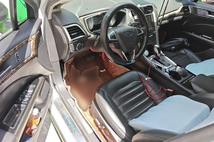 Used Ford Mondeo 2013 2.0L GTDi 200 Luxury Model