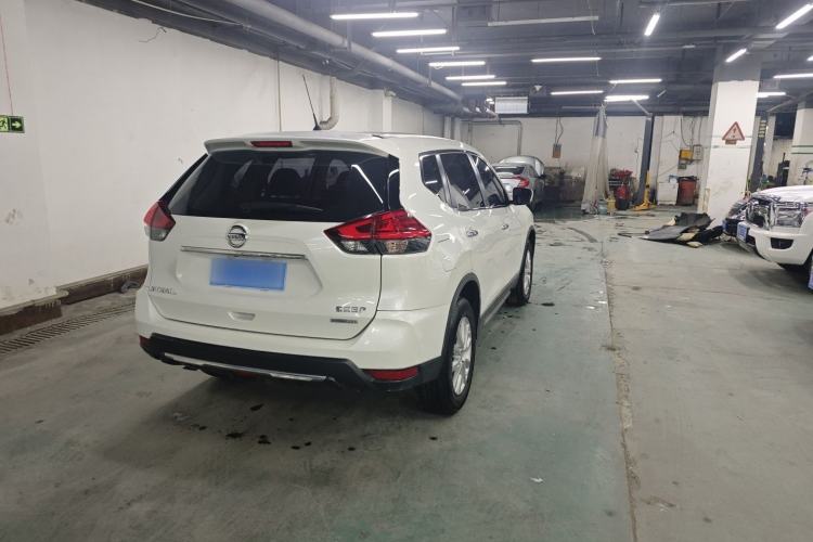Used Nissan X-Trail 2019 2.0L CVT Smart Connect Comfort Edition 2WD
