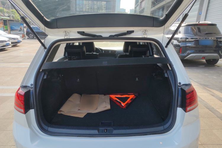 Used Volkswagen Golf 2020 280TSI DSG Comfort Version Trunk