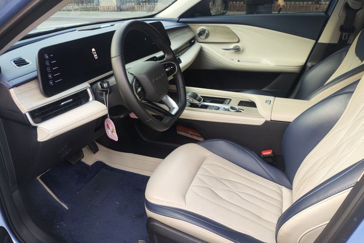 Used Chery Arrizo 8 2022 1.6T DCT Elite Interior 8