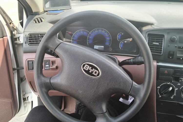 Used BYD F3 2012 Energy-Saving Model 1.5L Manual Comfort Version
