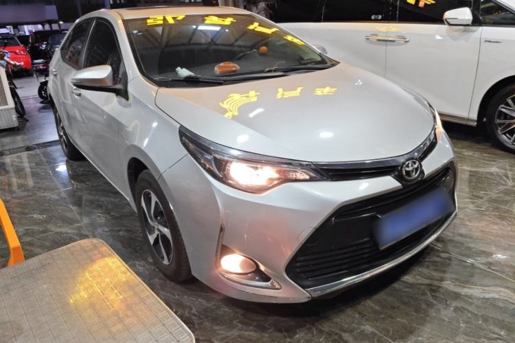 Used Toyota Levin 2017 Revised 185T CVT Elite Edition China V Standard Front Right 45 Deg