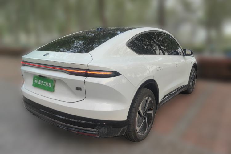 Used Nio EC6 2025 75 kWh