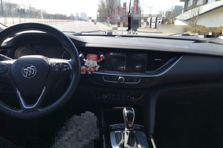 Used Buick Regal 2017 28T Luxury Edition
