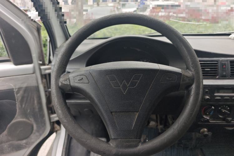 Used Wuling Rongguang 2011 1.2L Base Version