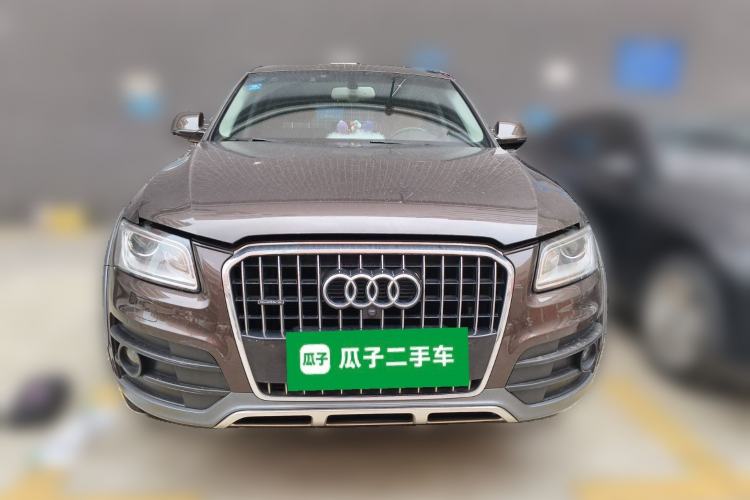 Used Audi Q5 2017 Plus 40 TFSI Technology Model