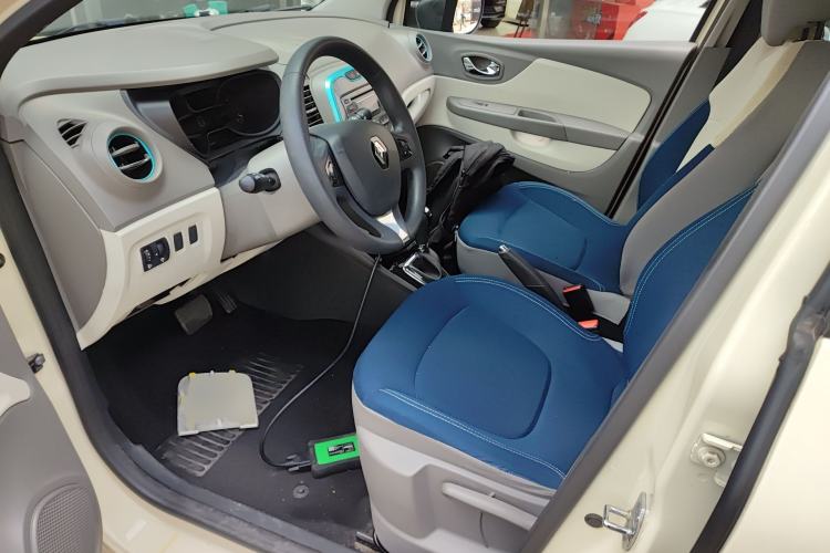 Used Renault Captur 2015 1.2T Automatic Standard Edition
