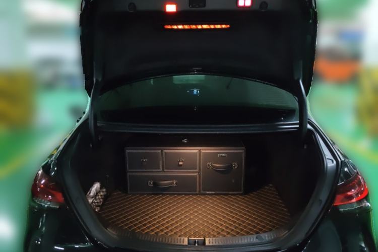 Used Mercedes-Benz E-Class 2021 E 300 L Sport Premium Edition Trunk