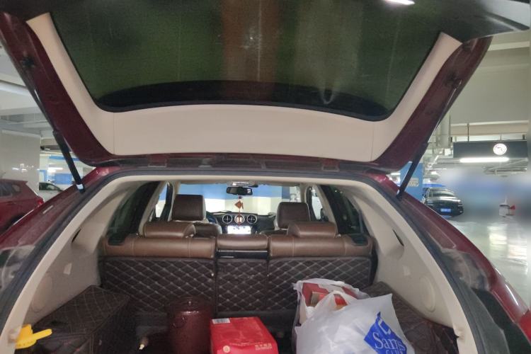 Used BYD Tang New Energy 2015 2.0T Four-Wheel-Drive Flagship Model