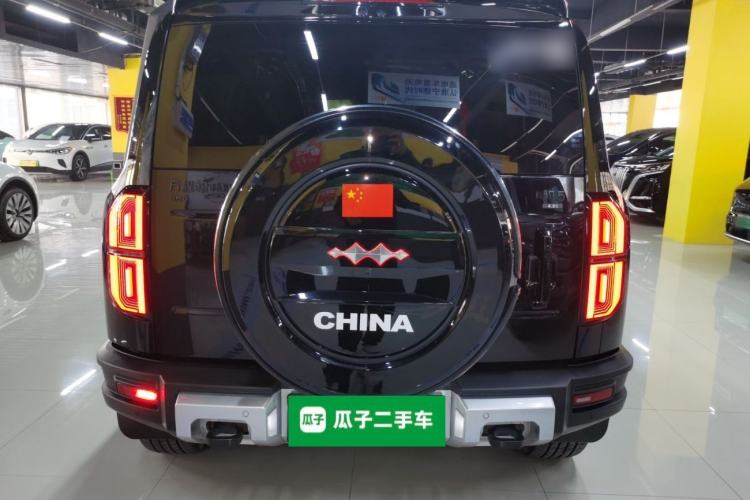 Used Formula Leopard Leopard 5 2023 Navigator Edition
