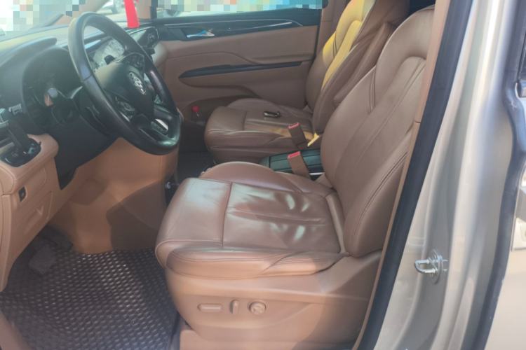 Used Buick GL8 2017 ES 28T Premium Version China V Standard