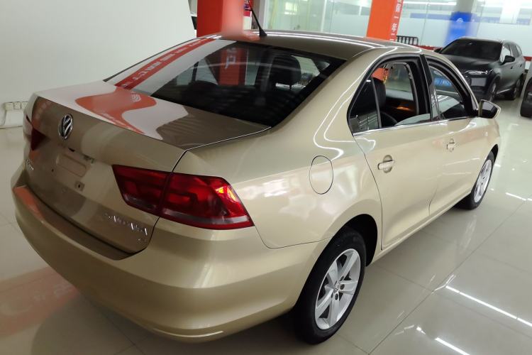 Used Volkswagen Santana 2015 1.6L Automatic Comfort Edition
