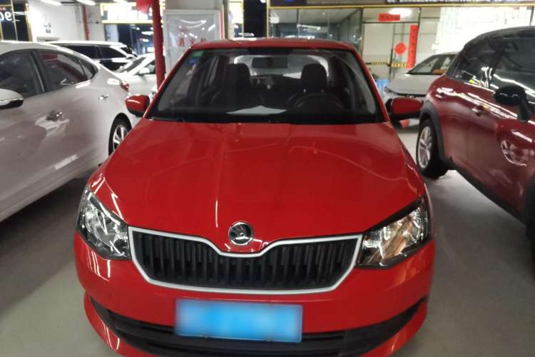 Used Skoda Fabia 2017 1.4L Automatic Car Enjoy Edition
