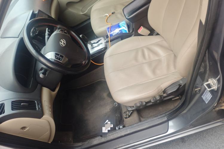 Used Hyundai Celesta 2011 1.6L Automatic Luxury Version
