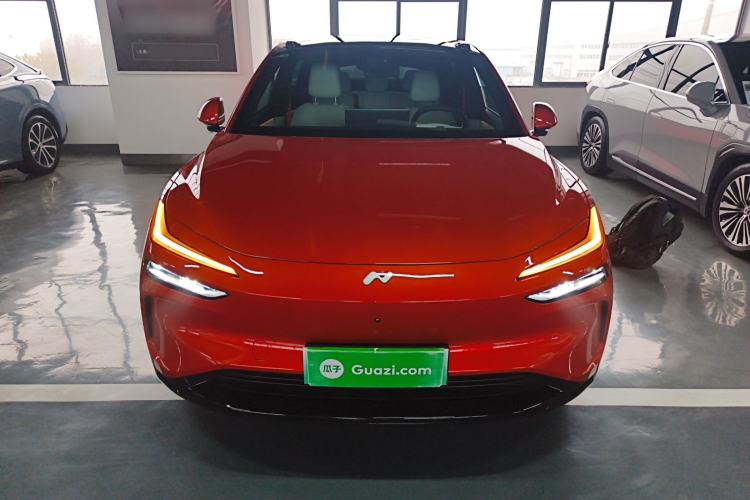 Used ONVO L60 2024 60 kWh Rear-Drive Version