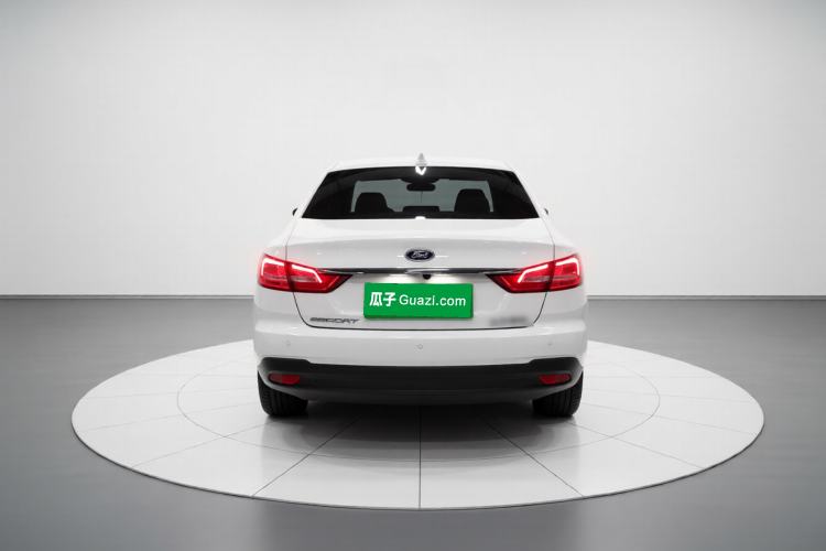 Used Ford Escort 2019 Revised Version 1.5L Automatic Enjoyment Type China VI Standard Rear