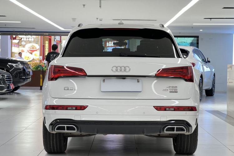 Used Audi Q5L 2023 40T Luxury Dynamic Model Exterior 6