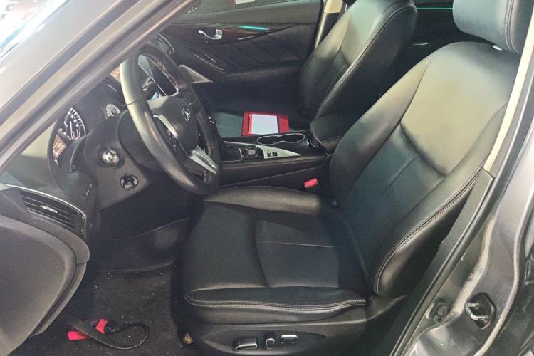 Used Infiniti Q50L 2018 2.0T Luxury Edition China V Standard
