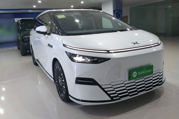 Used XPeng X9 2025 740 Ultra-Long Range Max
