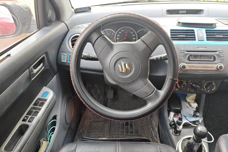Used Suzuki Swift 2016 1.5L Manual Fashion Model Steering Wheel