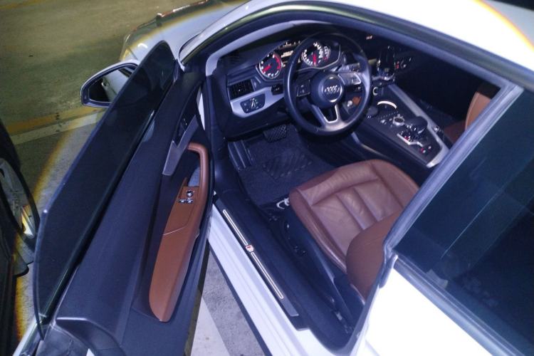 Used Audi A5 2017 Coupe 40 TFSI Fashion Model