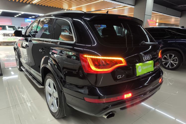 Used Audi Q7 2015 35 TFSI Sport Edition Rear Left 45 Deg
