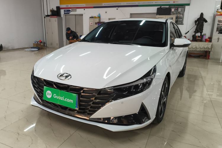 Used Hyundai Elantra 2022 1.5L CVT LUX Prestige Edition