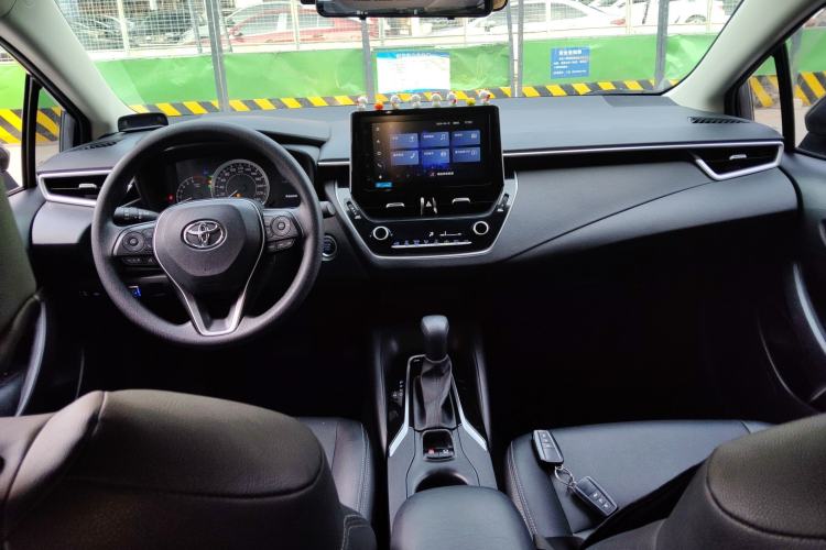 Used Toyota Corolla 2021 1.2T S-CVT Elite Edition Center Console