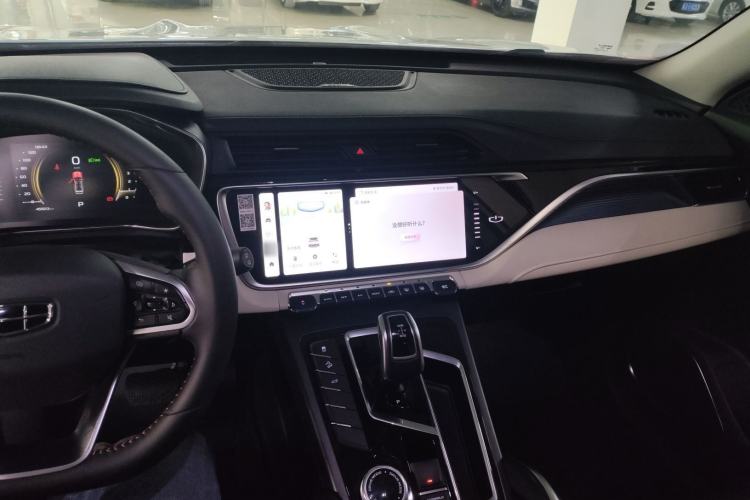 Used Geely Auto Emgrand X7 Sport 2022 Boyue X 1.8TD DCT ZhiZun Edition
