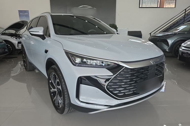 Used BYD Tang New Energy 2025 Intelligent Driving Version DM-i 115KM Flagship Edition Front Right 45 Deg