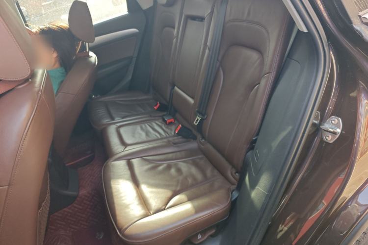 Used Audi Q5 2016 40 TFSI Comfort Model Left Rear Seat