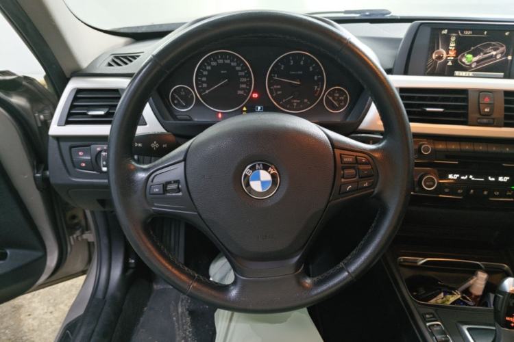 Used BMW 3 Series 2016 316i Fashion Model