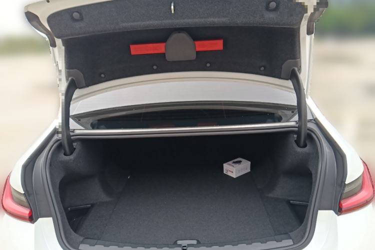 Used BMW i3 2026 Model, eDrive 35 L
