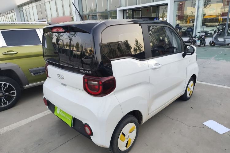 Used Chery QQ Ice Cream 2022 170km Sundae Phosphate Lithium-Ion
