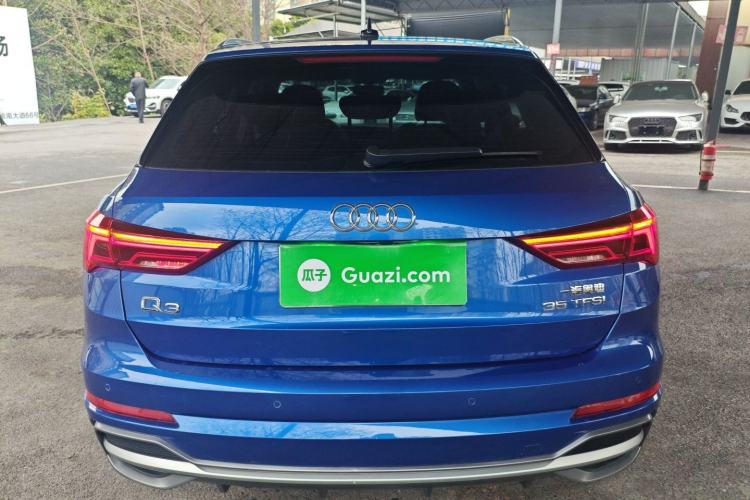 Used Audi Q3 2021 35 TFSI Fashion Dynamic Model
