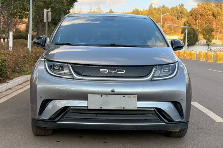 Used BYD Dolphin 2023 420 km Fashion Edition
