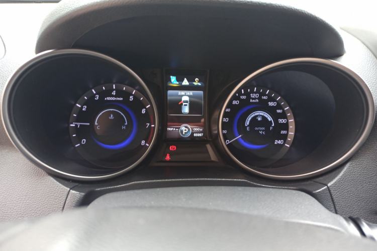 Used Changan CS75 2016 1.8T Automatic Elite Model China V Standard
