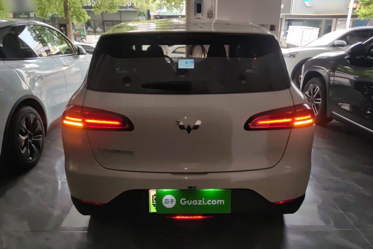 Used Wuling Bingo PLUS 2024 330 km Range Five-Seater Version Rear