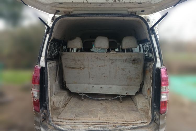 Used Jinbei New Hiace X30L 2016 1.3L Wealth Edition DLCG12 Trunk