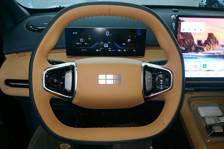 Used Geely Galaxy Galaxy Xingjian 7 EM-i 2025 120km Launch+ Version