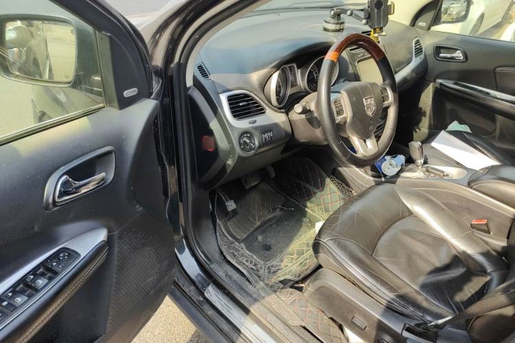 Used Dodge Journey 2013 2.4L Two-Wheel-Drive Smart Edition