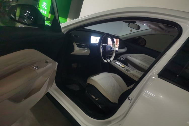 Used ARCFOX T1 2025 Model 425 PLUS
