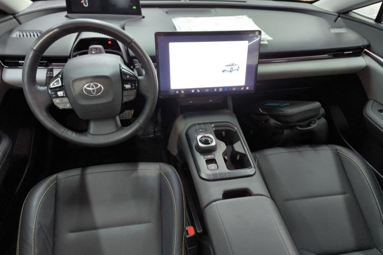 Used Toyota bZ5 2025 Model 630 PRO Smart Driving Edition Center Console