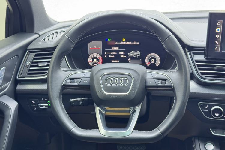 Used Audi Q5L 2023 40T Luxury Dynamic Model
