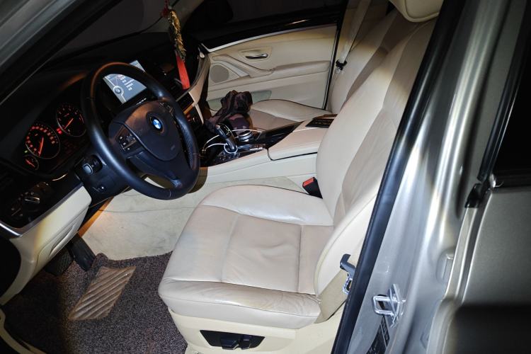 Used BMW 5 Series 2013 520Li Elegant Edition
