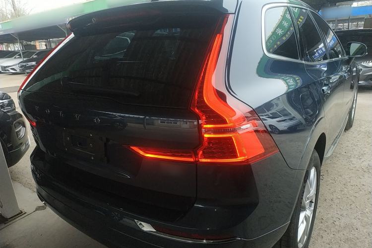 Used Volvo XC60 2021 T5 4x4 Smart Luxury Edition Rear Right 45 Deg