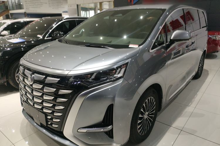 Used Denza D9 2022 DM-i 970 Four-Wheel Drive Flagship Model