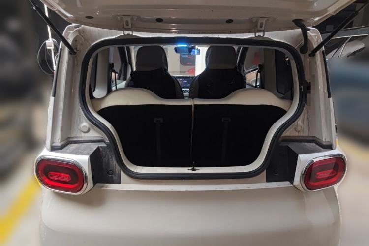 Used Wuling Hongguang MINIEV 2024 3rd Generation 215km Advanced Version
